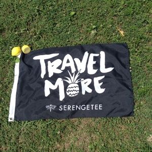 travel more serengetee flag